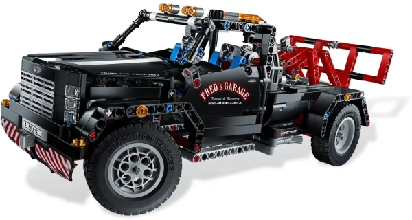 Конструктор LEGO Technic 9395 Тягач